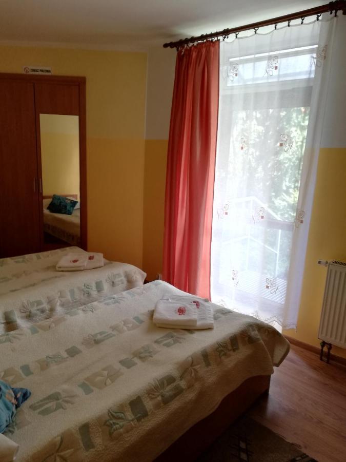 Hotelik Warmia -Pensjonat, Hostel Lidzbark Warminski Exterior photo